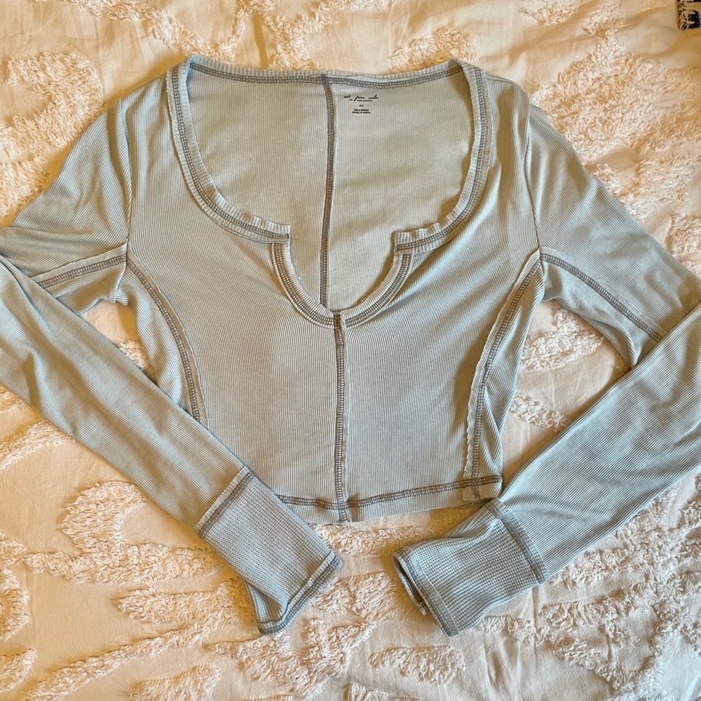 Urban Outfitters long sleeve crop top